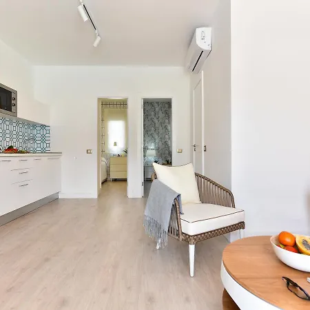Las Casas Apartment *